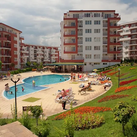 Marina And Panorama Deluxe Апартаменти *