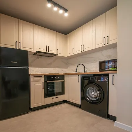 Marina And Panorama Deluxe アパート *