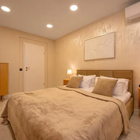 Marina And Panorama Deluxe Apartament Burgas