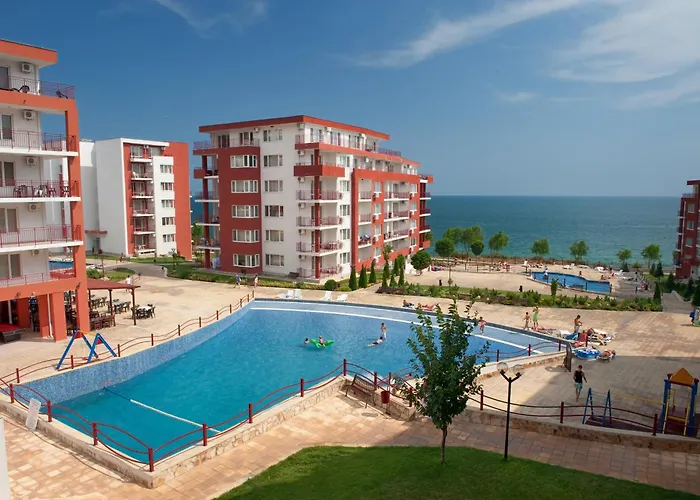 Marina And Panorama Deluxe Бургас